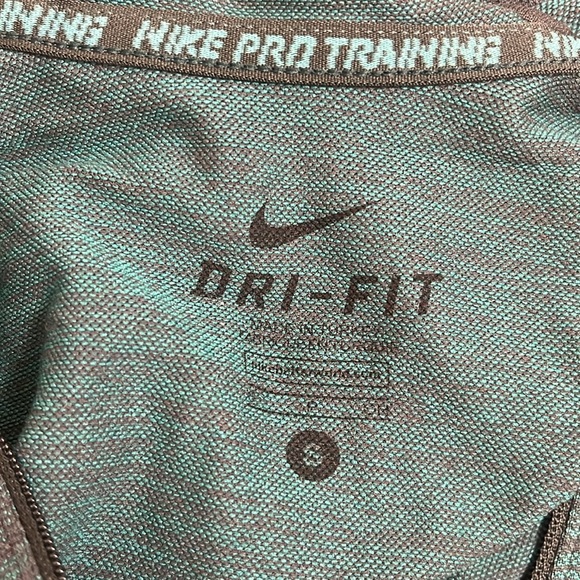 Nike Teal Athletic Long Sleeve Hooded Shirt - Picture 8 of 9